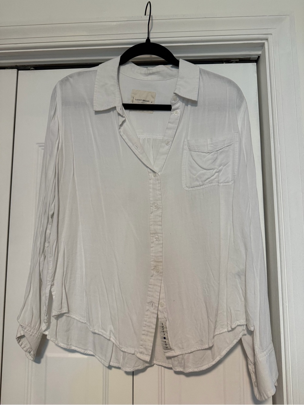 Lucky Brand White Women's Button-Down Pocket Shirt